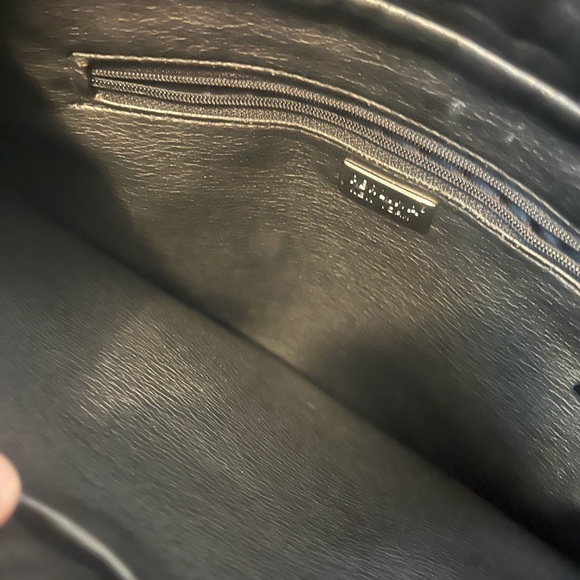 Perlina Brown Leather Shoulder Bag with Crescent Shape - Picture 7 of 7